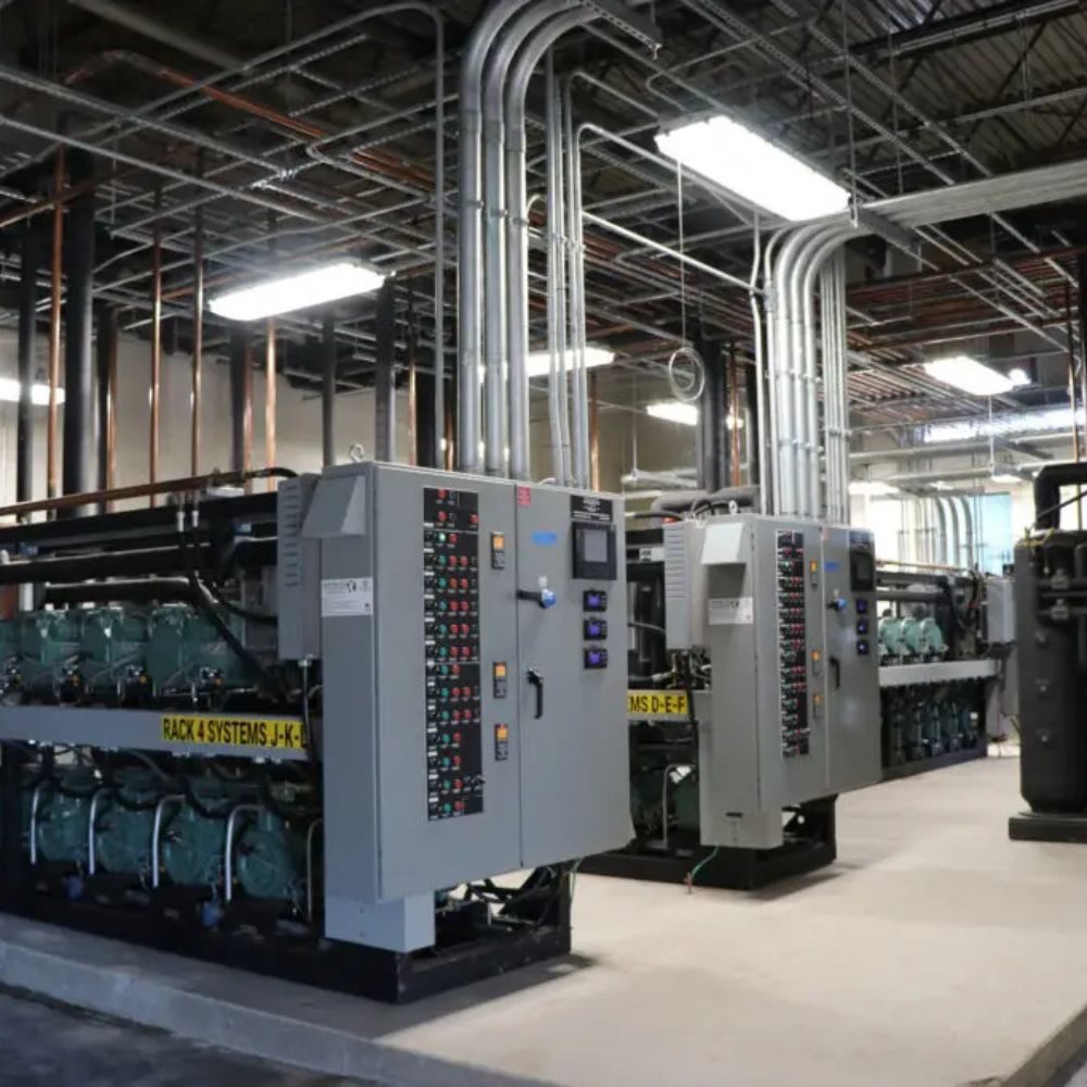 Air handler unit that circulates conditioned air through building ductwork